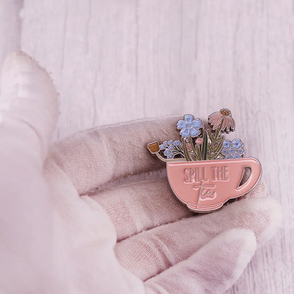Lovely Delicate Cup Badge Personalized Creative Alloy Enamel Brooch Fashion Clothing Decorative Lapel Pin Boutique Metal Gift