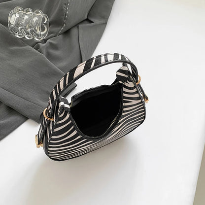 Crescent-shaped Underarm Bag for Women Brown Black Leopard Handbag Clutch Bag Female Vintage PU Leather Crossbody Bags Versatile