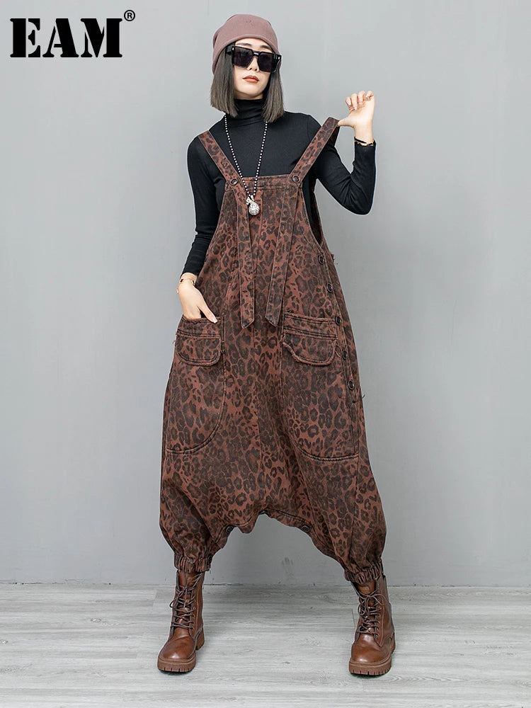 [EAM] High Waist Leopard Print Denim Pocket Big Size Overalls Wide Leg Jeans New Women Fashion Tide Spring Autumn 2026 1DH6428