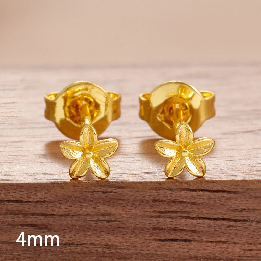 Exquisite Gold Color Simple Small Flower Stud Earring For Women Cute Hypoallergenic Daily Wear Ear Piercing Jewelry Wholesale