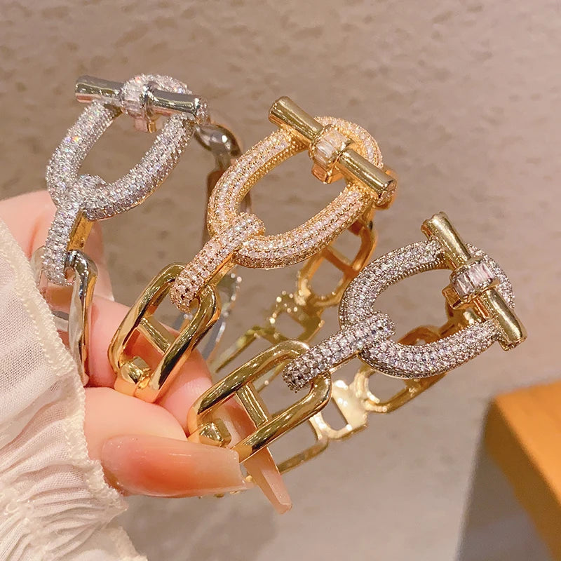Trendy Fashion 18 K Gold Plated Brass Jewelry punk Style Belt Court Style Bangle Bracelet for Woman