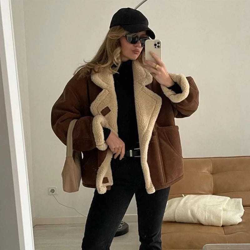 Vintage Furry Leather Women Winter Coats Big Lapel Long Sleeve Zipper Warm Outerwear 2025 Winter Chic Lady Street Short Jackets