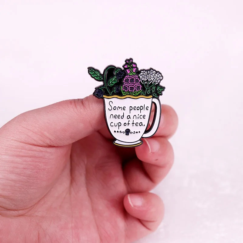Lovely Delicate Cup Badge Personalized Creative Alloy Enamel Brooch Fashion Clothing Decorative Lapel Pin Boutique Metal Gift