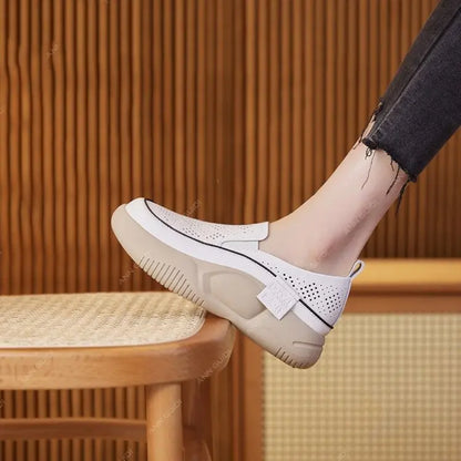 Casual shoes for women in summer 2025 new soft soled retro low cut height increasing single shoe for women
