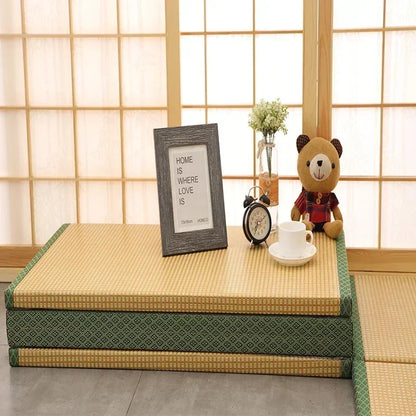 Japanese Tatami Mattress Folding Rectangle Straw Mat for Yoga And Sleeping Portable 3cm Thick Comfortable Sleeping Mat