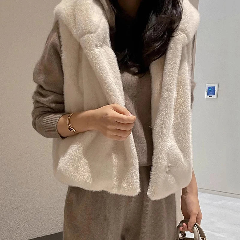 Chic Autumn Winter Vintage Hooded Mink Fur Vest Loose Versatile Women's Jaet Coat Soft Plu Comfortable Casual Outerwear