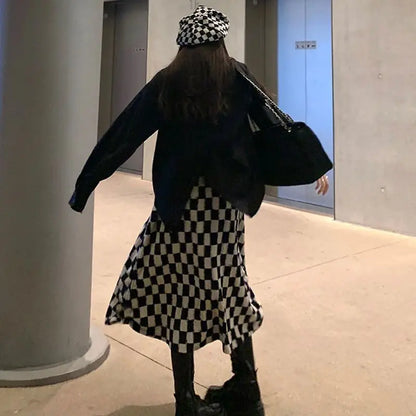 2023 AutumnWinter New High End Corduroy Checkerboard Half Skirt Women's Korean Print High Waist Fashion Mid Length A-line Skirts