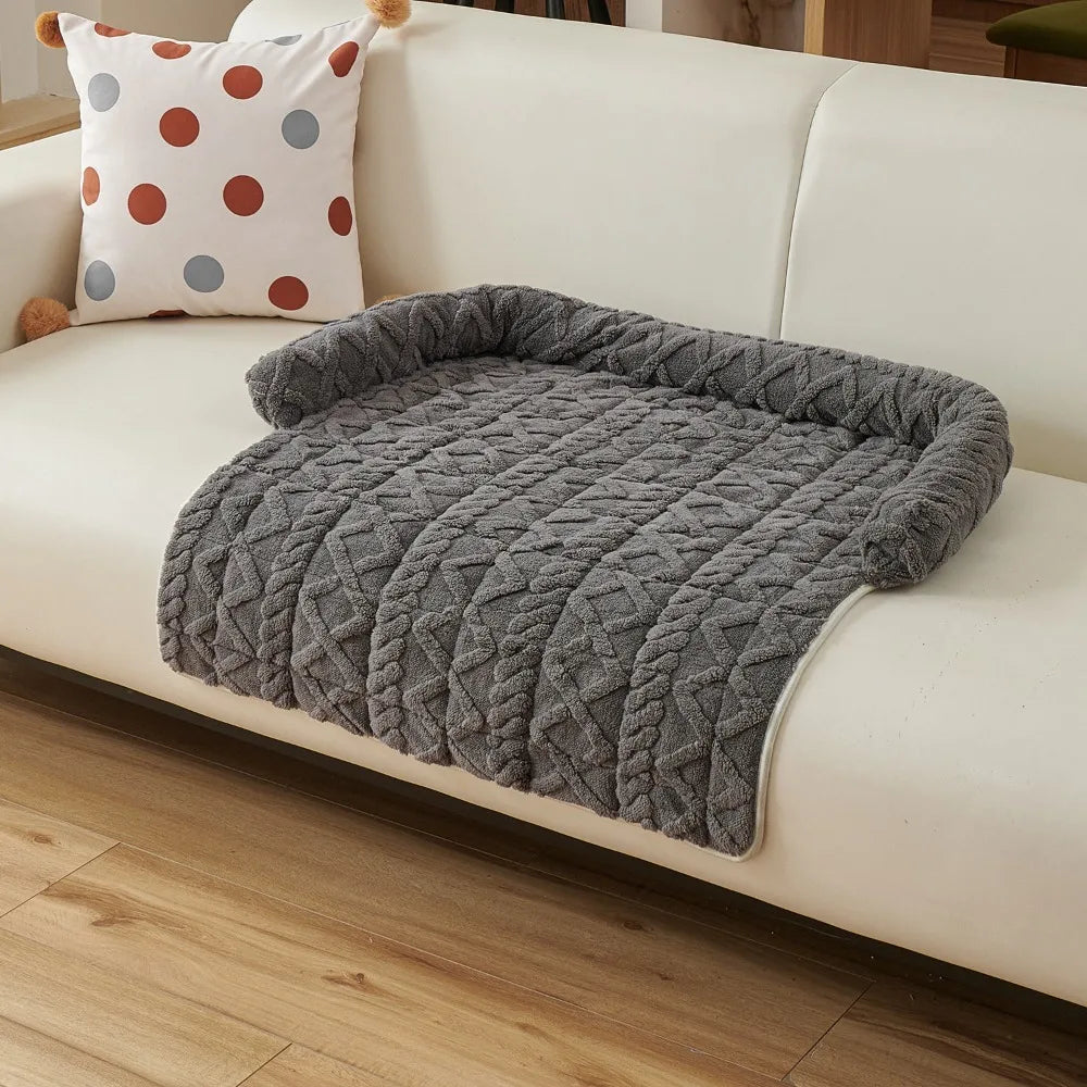 Pet Supplies Non-Slip Pet Sofa Bed Scratch Resistant Thickened Warm Pet Mattress with Pillow Super Soft Car Pet Mat Indoor