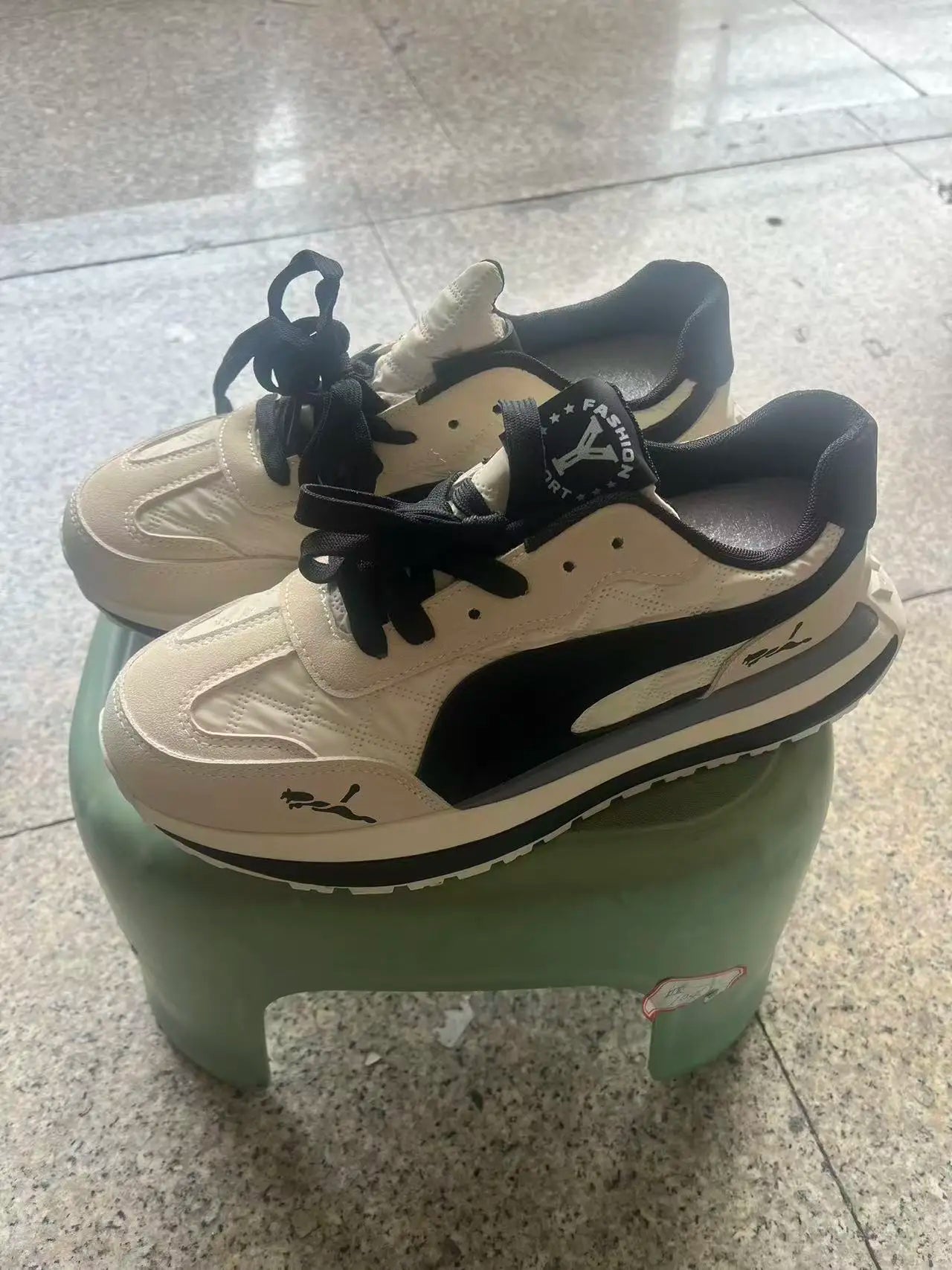 Casual Shoes Men's Sports Shoes Summer Casual Thick Soled Men's Shoes Soft and Comfortable Non-slip Outdoor Fashion Board Shoes