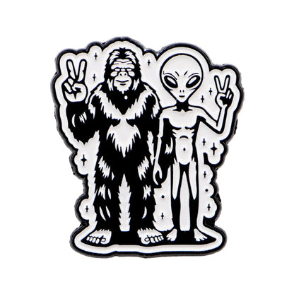 Funny Alien Enamel Pin Cartoon UFO Bigfoot Brooches for Clothes Badges on Backpack Bags Collar Hat Badge Lapel Pins Jewelry Gift