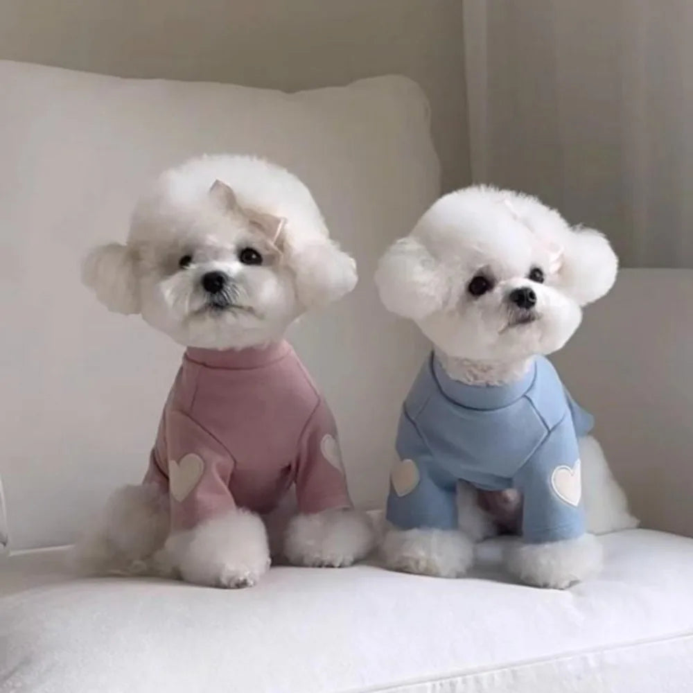 New Winter Warm Gift Pet Dog Clothes Bear Teddy Cute Love Puppy Clothing Base Shirt Designer Cat Pet Warm Clothes