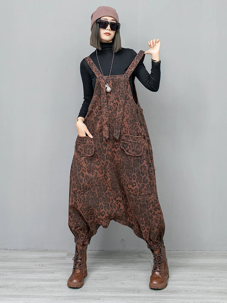 [EAM] High Waist Leopard Print Denim Pocket Big Size Overalls Wide Leg Jeans New Women Fashion Tide Spring Autumn 2026 1DH6428