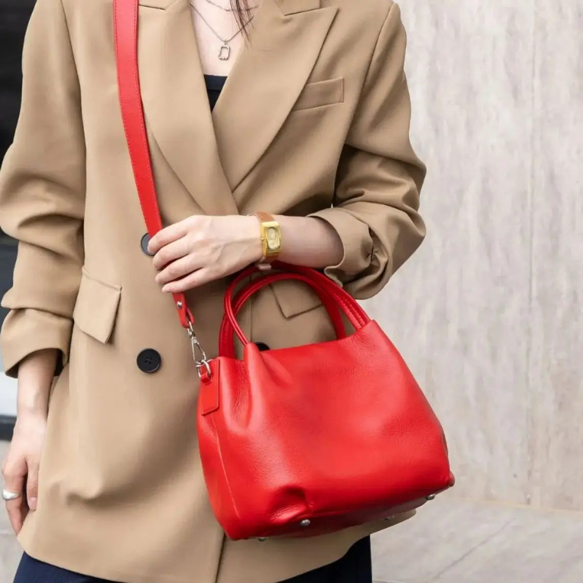 YANATARI Cowhide Genuine Leather Handbags Women Vintage Shoulder Bag Bucket Bag Soft Leather Luxury High Quality Crossbody Bag