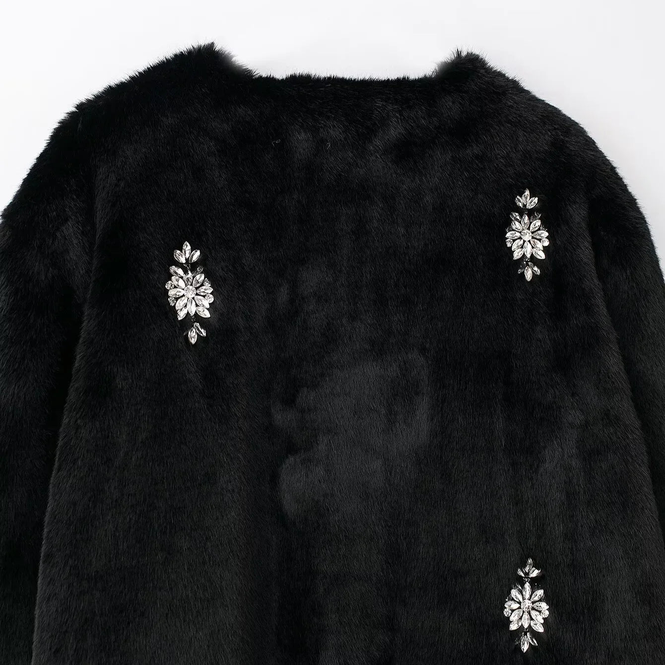 SAW Independent Station Luxury Artificial Fur Jacket Women's Outerwear Crew Neck Short Coat Jewelry Decoration Winter Coat