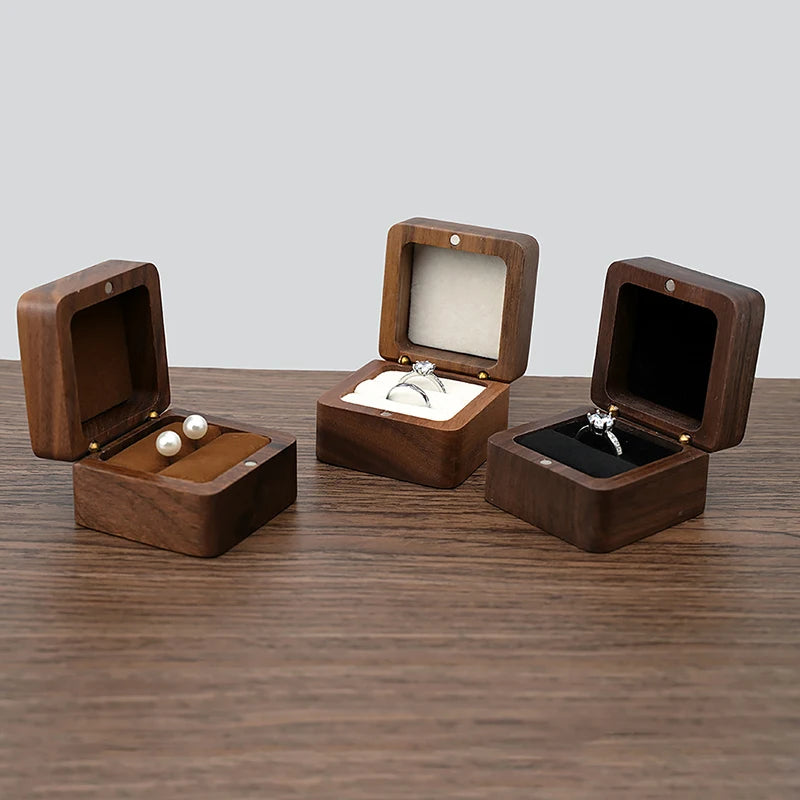 Vintage Wooden Ring Box Jewelry Organizer Square Wood Grain Wedding Rings Holder Earrings Jewelry Display Packaging Gift Boxes