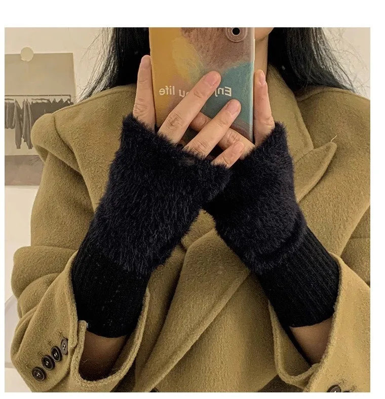 Women's Knitted Fingerless Gloves Touchscreen Thermal Plush Gloves for Autumn Winter Non-Slip Grip