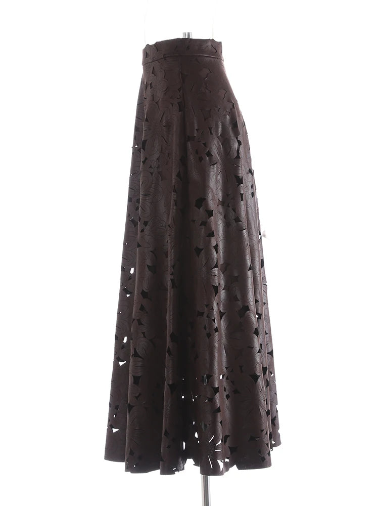 [EAM] High Waist Brown Pu Leather Hollow Out Elegant A-line Half-body Skirt Women Fashion Tide New Spring Autumn 2026 1DJ4309