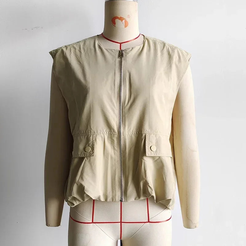 Women Fashion With Pockets Pleated Front Zipper Vest Sleeveless Jackets Vintage O-Neck Waistcoat Female Chic Tank Tops