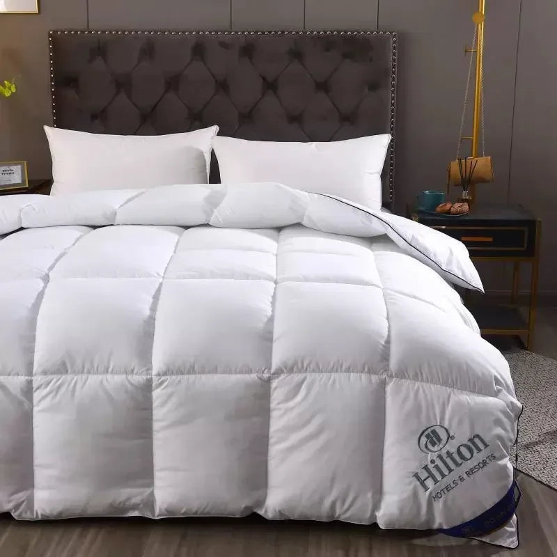 Warm Feather Velvet Comforter Hotel Four Seasons Quilt Single Bed Air-Conditioner Blanket Soft All-Season Sleep Home Bedding