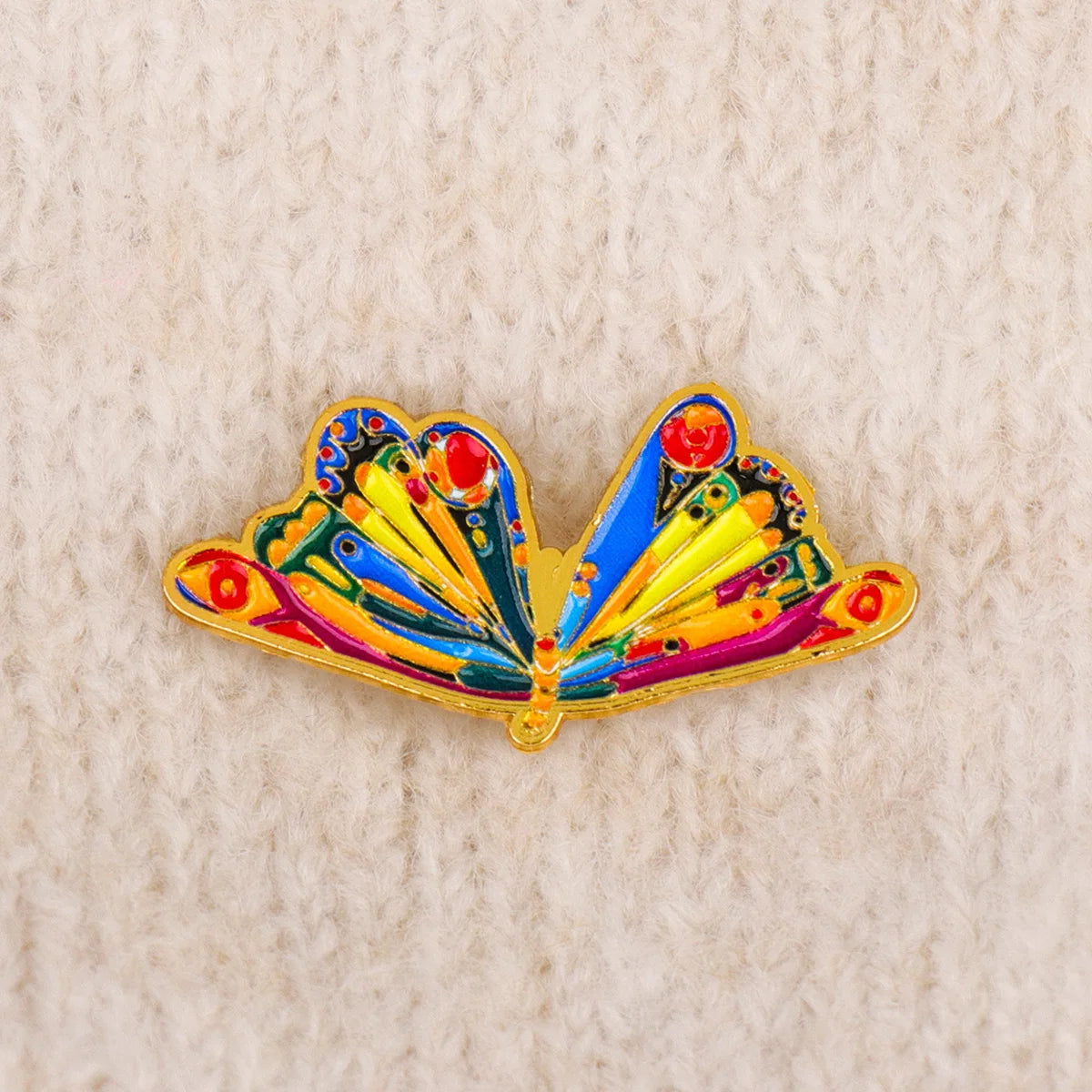 Colorful Caterpillar Butterfly Enamel Pins Animals Brooch Lapel Pin Badge on Backpack Clothing Accessories Fashion Jewelry Gifts