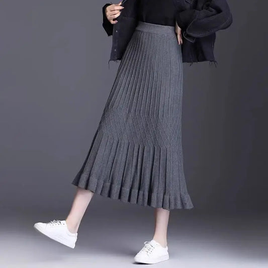 Autumn and Winter Women's Solid Color Pleated Knitted A-Line Elastic Shirring Fashion Casual All Match Office Lady Skirt