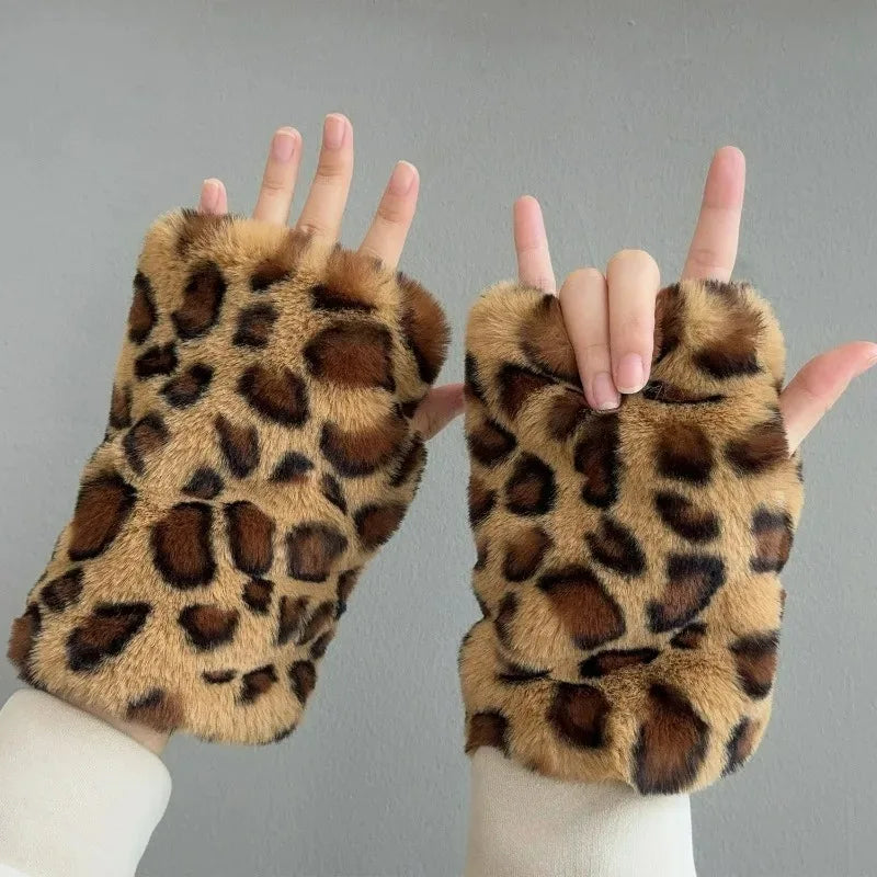High Quality Leopard Faux Rabbit Fur Gloves Women Half Finger Gloves Winter Warm Fur Fingerless Gloves Handmade Furry Mittens