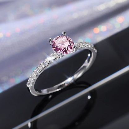 Huitan 4-Prong Setting Cubic Zirconia Wedding Ring for Women Simple Fashion Proposal Band Accessories Timeless Design Jewelry