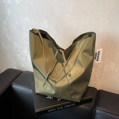 Minimalist Lazy Wind Tote Shoulder Bag Women's Large Capacity Underarm Bag Student Class Bucket Bag Retro Shopping Bags