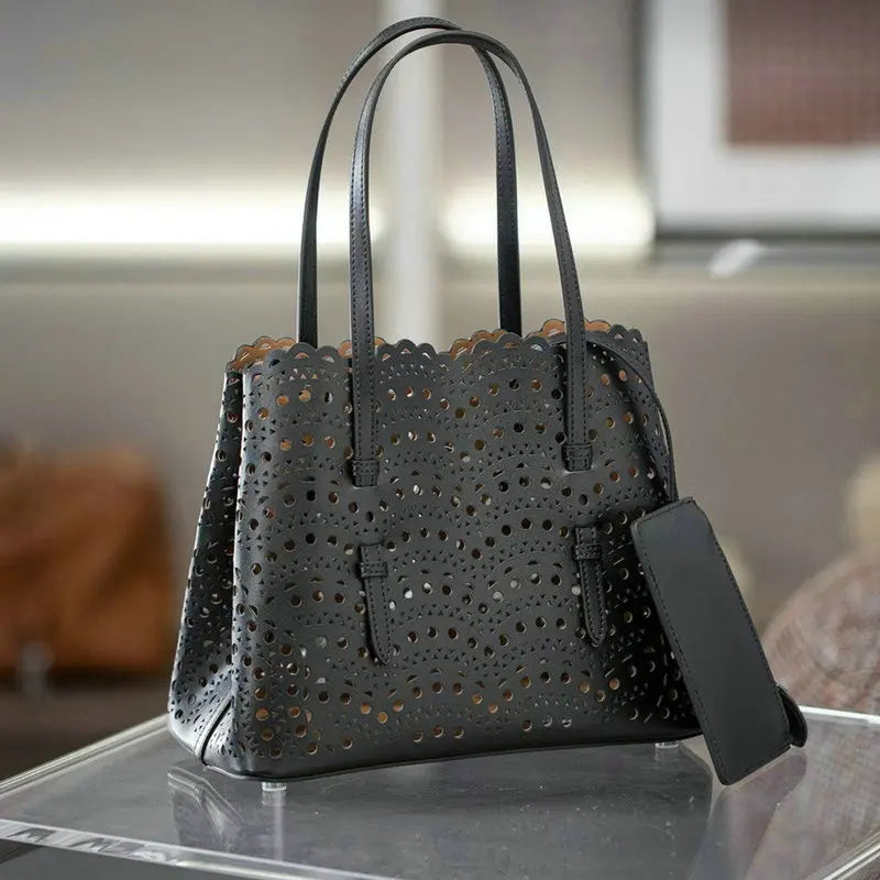 Brand Designer Luxury High Quality Mini Cowhide Shoulder Handbags 2025 Hollow Fashion Large Capacity Genuine Leather Bucket Bag