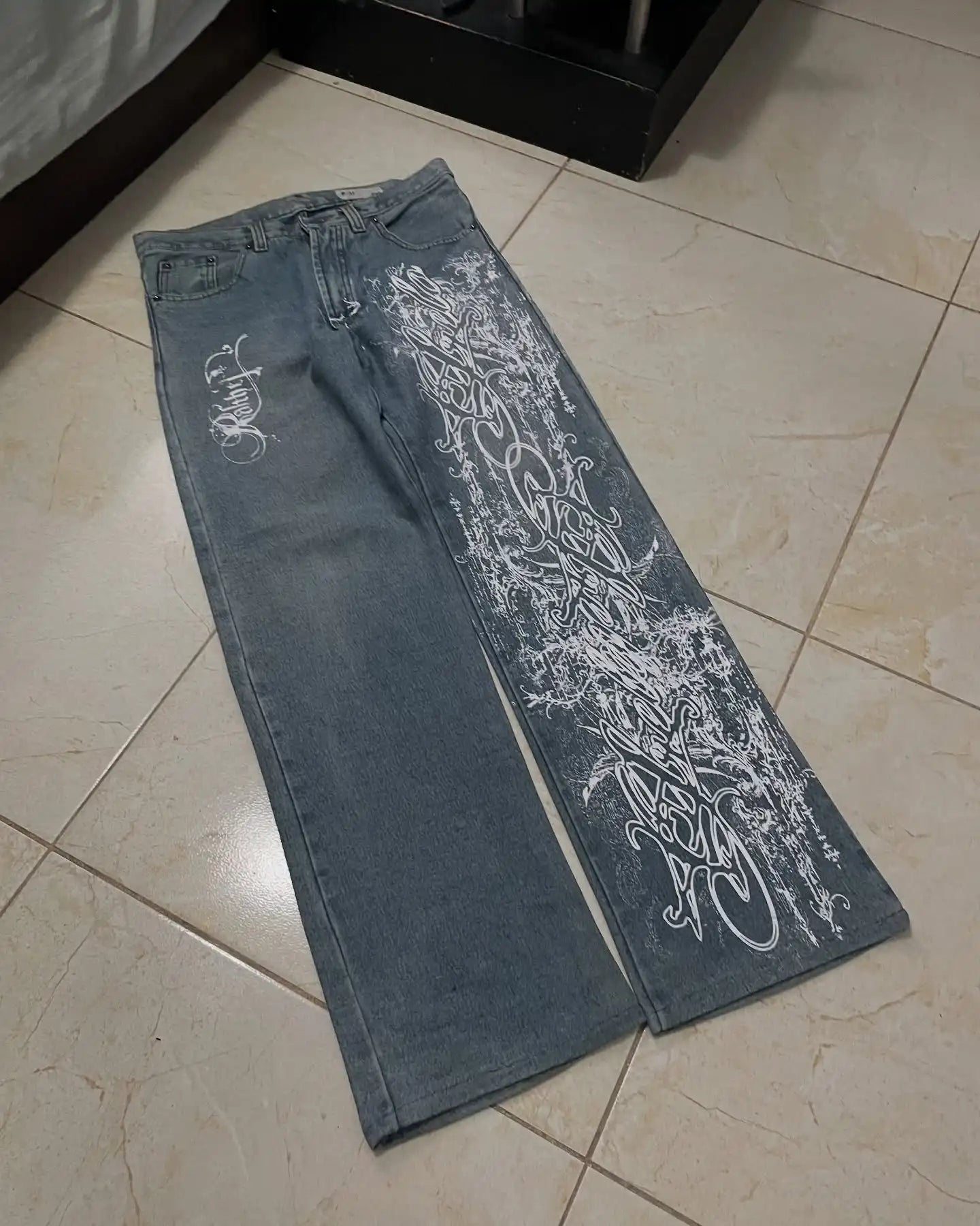 New Cyberpunk Jeans Mens American Y2K Red Graphic Street Goth Baggy Wide-Leg Pants Harajuku Hip-Hop Straight Pants