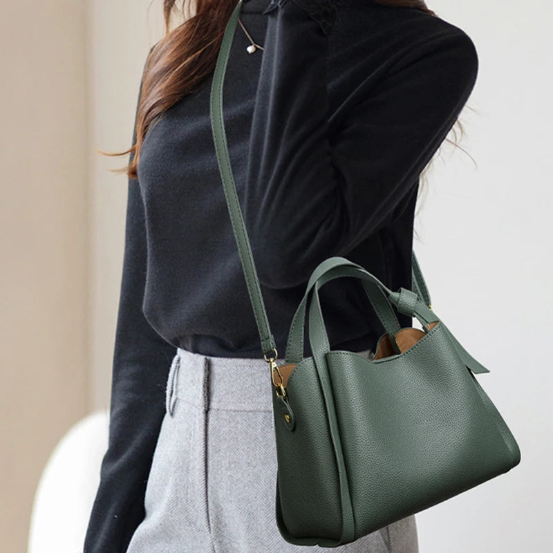 Women's Handbags Retro Fashion Simple New Texture Large Capacity Shoulder Bag Portable Messenger Bucket Bag