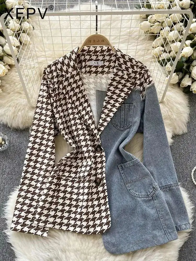 XFPV Women Jacket Lapel Long Sleeve Irregular Patchwork Denim Single Breasted Plaid Blazer Coat Autumn Winter 2025 SM9518