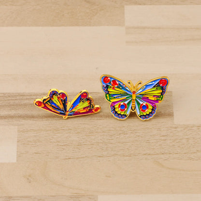 Colorful Caterpillar Butterfly Enamel Pins Animals Brooch Lapel Pin Badge on Backpack Clothing Accessories Fashion Jewelry Gifts