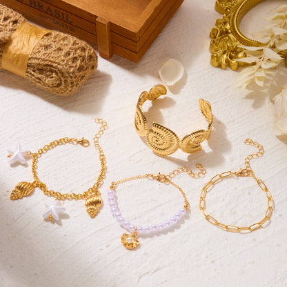Bohemian Starfish Shell Charm Bracelets for Women Beach Scallops Imitation Pearl Beaded Bangle Summer Vacation Party Jewelry