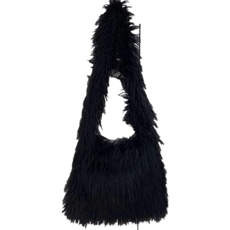 Soft Plush Women's Shoulder Bag Y2K Style Winter Furry Hobo Clutch Purse Fashionable Ladies Underarm Handbag Simple Design