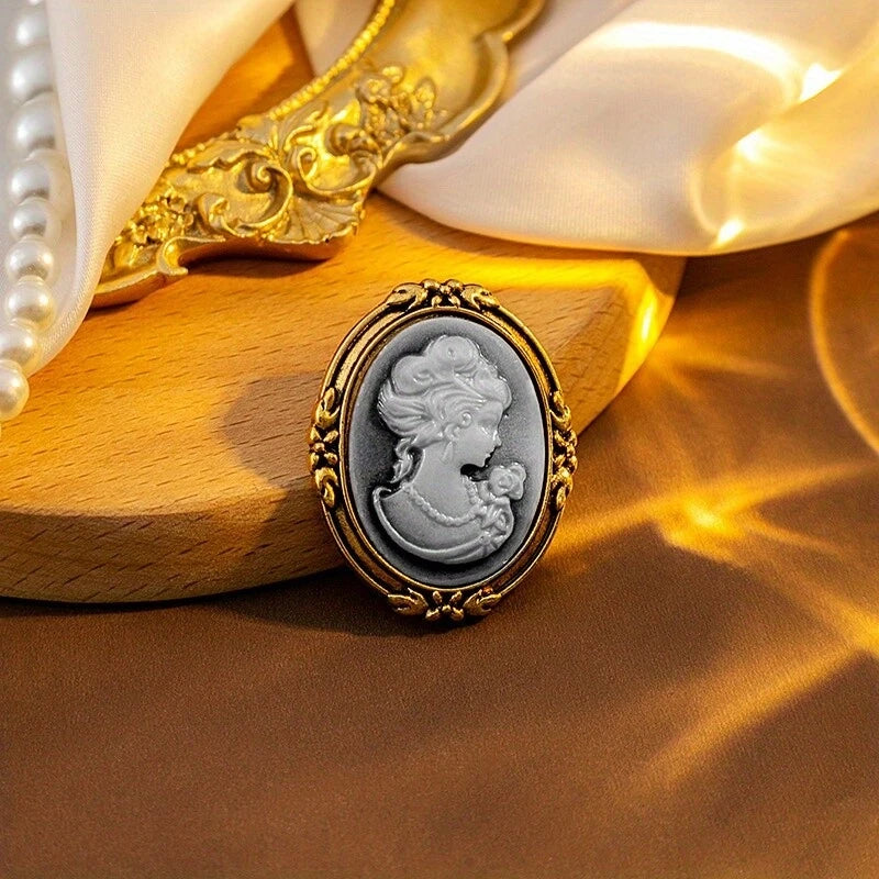 SHMIK Vintage Palace Style Relief Beauty Pendant Crystal Badges Brooch For Women Elegant Retro Middle Design Pin Jewelry