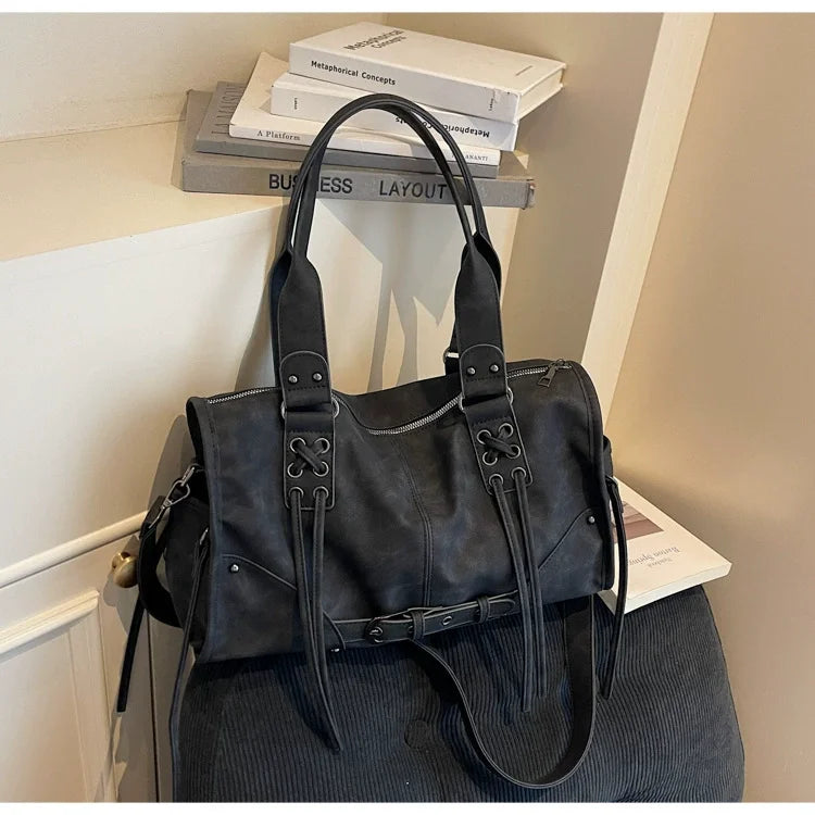 Retro Women's Motorcycle Handbag Brand Tassel Design High-end Shoulder Pillow Bag Trendy Large Capacity Underarm Bag Women's Bag