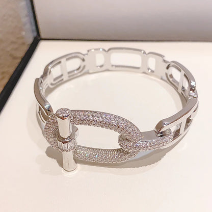 Trendy Fashion 18 K Gold Plated Brass Jewelry punk Style Belt Court Style Bangle Bracelet for Woman