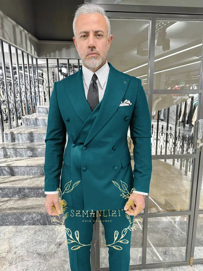 Black Men's Suit 2 Piece Double Breasted Jacket Pants Formal Wedding Groom Tuxedo Peaked Lapel Blazer Customized Men's Suit
