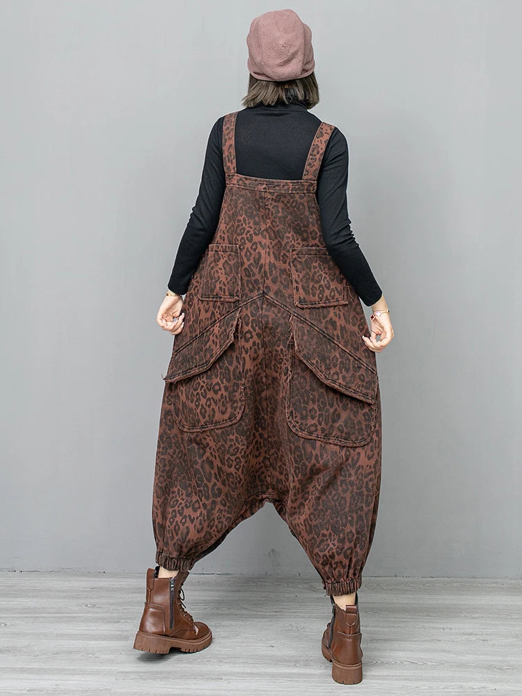 [EAM] High Waist Leopard Print Denim Pocket Big Size Overalls Wide Leg Jeans New Women Fashion Tide Spring Autumn 2026 1DH6428