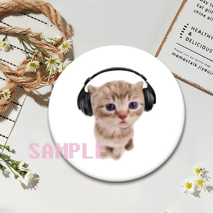 Cute Cats Meme Button Pins Funny Creative Animal Brooches Round Exquisite Tinplate Badge for Backpack Jewelry Accessories Gifts