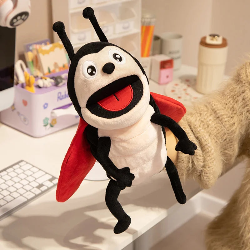 Insect Soft Stuffed Toy Doll Dragonfly Ants Butterfly Ladybug Cosplay Plush Doll Cute Hand Finger Puppet Educational Baby Toys