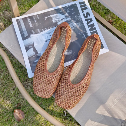 Flat Shoes for Women Spring and Autumn 2025 Breathable Hollow Flat Square Toe for Women Shallow Mouth Beach Sandals for Summer