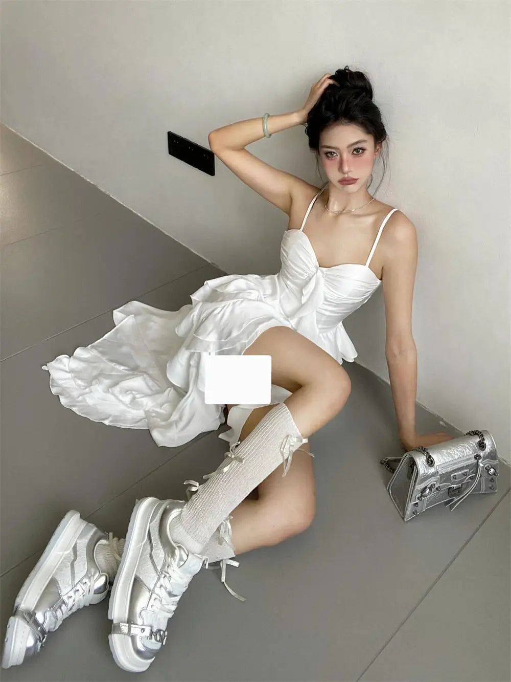 Ruffle Irregualr White Sleeveless Dresses Women High Street Y2k Sexy Hotsweet Spicy Girls Party Clubwear Summer Vestidos Chic