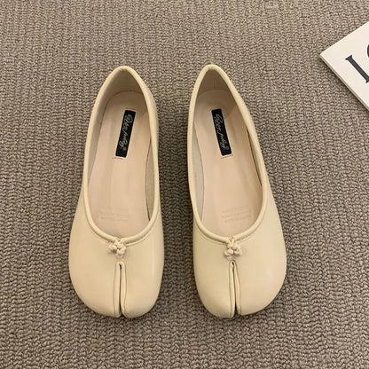 Women Flats Tabi Ninja Shoes Woman Ladies Microfiber Leather Comfy  Flats Split Toe Slippers Soft Bottom Loafers Solid Brief La