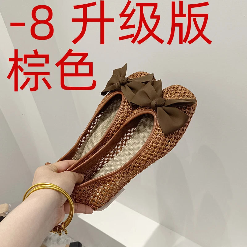 Flat Shoes for Women Spring and Autumn 2025 Breathable Hollow Flat Square Toe for Women Shallow Mouth Beach Sandals for Summer