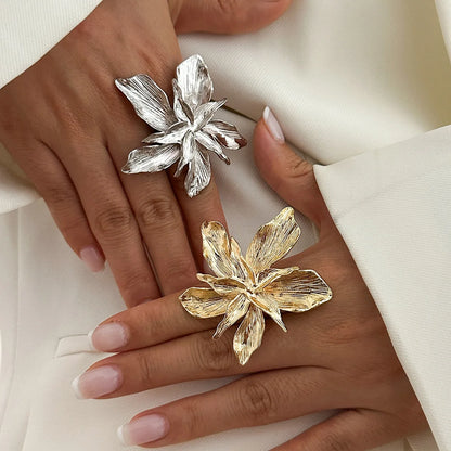 Personality Design Double Layered Big Flower Ring for Women Trend Punk Party Adjustable Finger Rings Fashion Jewelry Gift