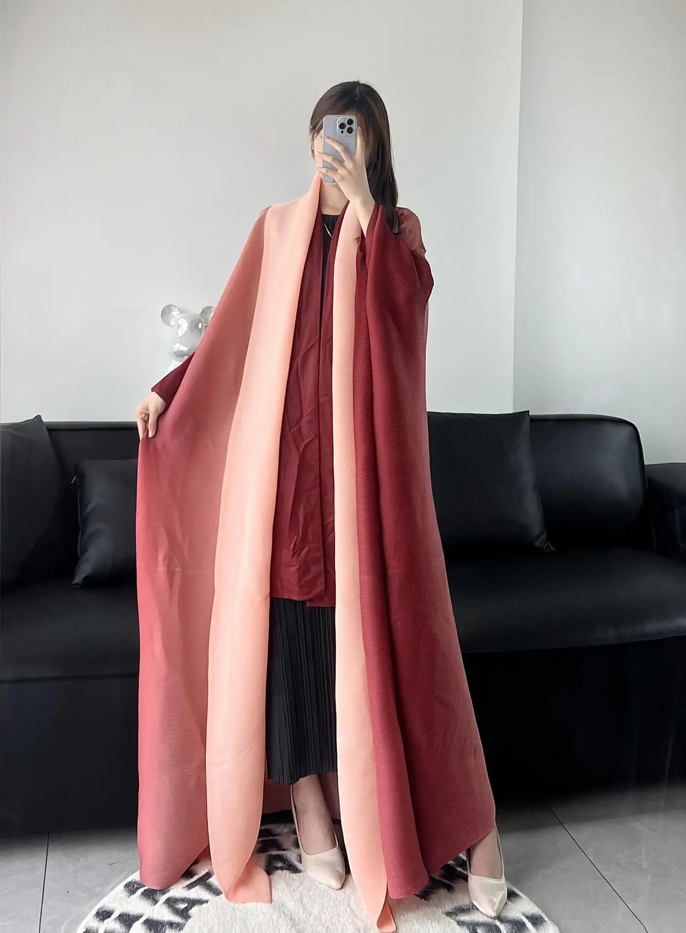 YUDX Wrinkled Women's Windbreaker Jacket Bat Sleeve Scarf Collar Gradient Long Robe Fashion Retro Coats and Jackets Women