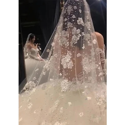 Luxury Appliques Wedding Veil 3D Flowers Pearls Bridal Veils Chapel Length Elegant beaded Bride Veils Wedding Accessories