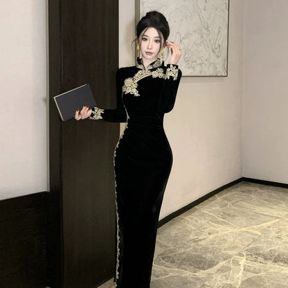 Ladies Mature Sheath Bodycon Black Dress with Long Sleeves Winter Autumn New Chinese Style Embroidery Velvet Modified Cheongsam